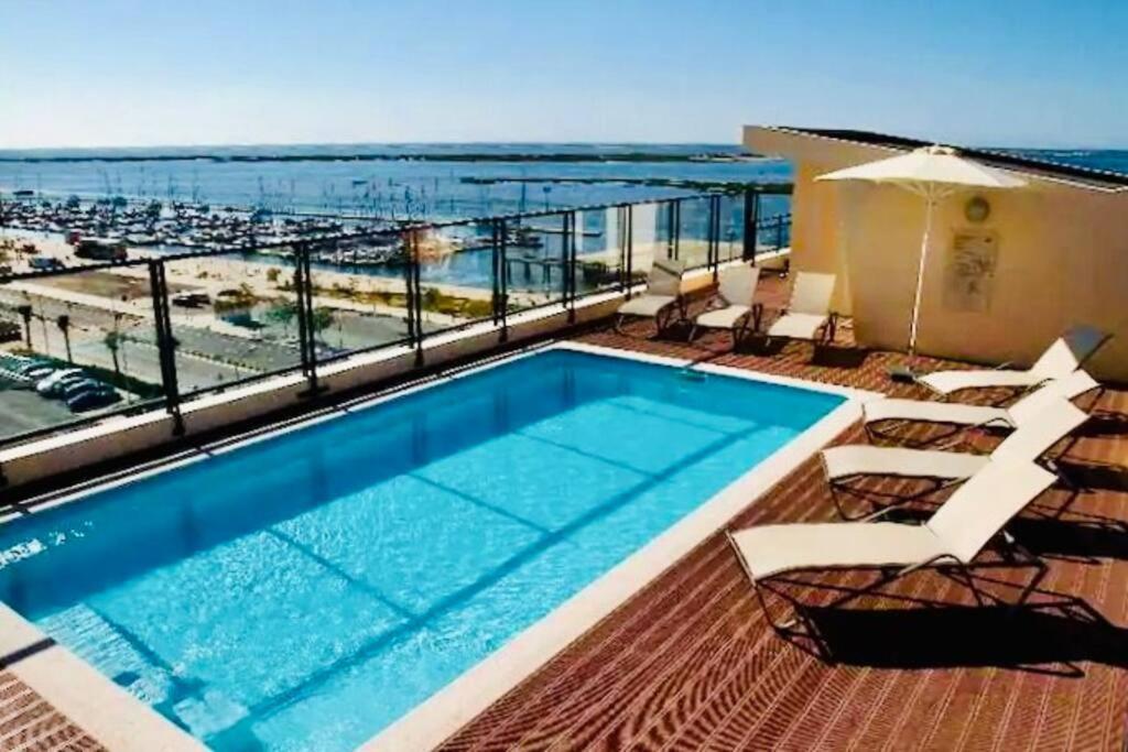 Olhao 3 Bedroom With Rooftop Pool, Marina Village Екстериор снимка