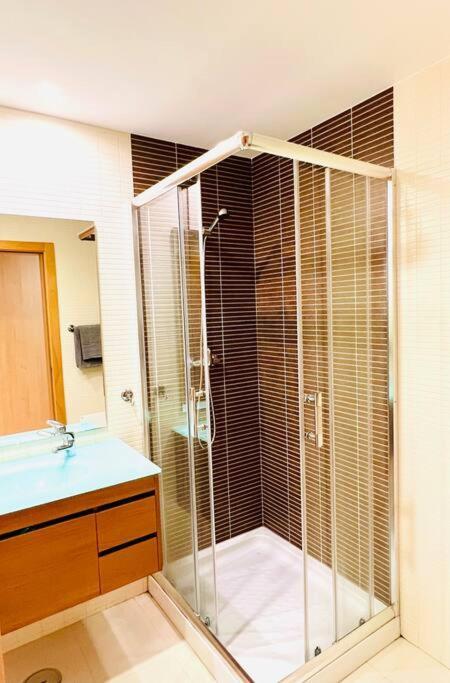 Olhao 3 Bedroom With Rooftop Pool, Marina Village Екстериор снимка