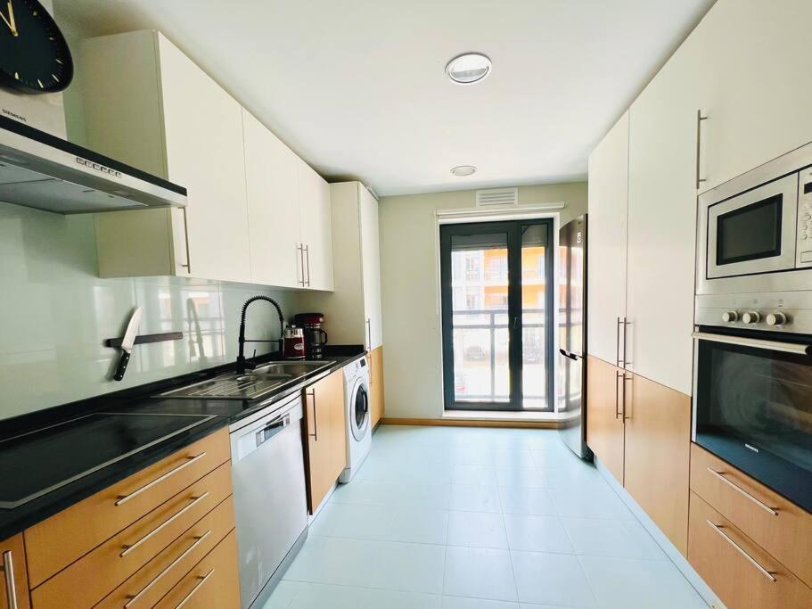 Olhao 3 Bedroom With Rooftop Pool, Marina Village Екстериор снимка